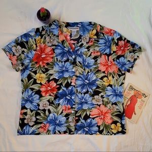 Women’s Hawaiian shirt vintage 90s button down tropical funky aloha shirt